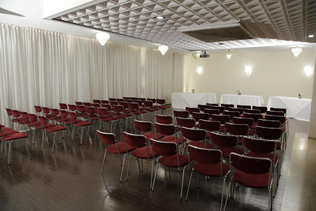 Gran Hotel Dora Cordoba Dış mekan fotoğraf